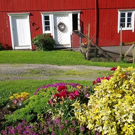 Farm stay Storakeren Vingvagen